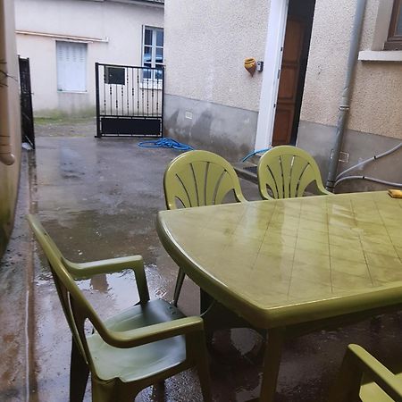 Chez Nino Wifi Gratuit Villa Beaulieu-sur-Loire ห้อง รูปภาพ