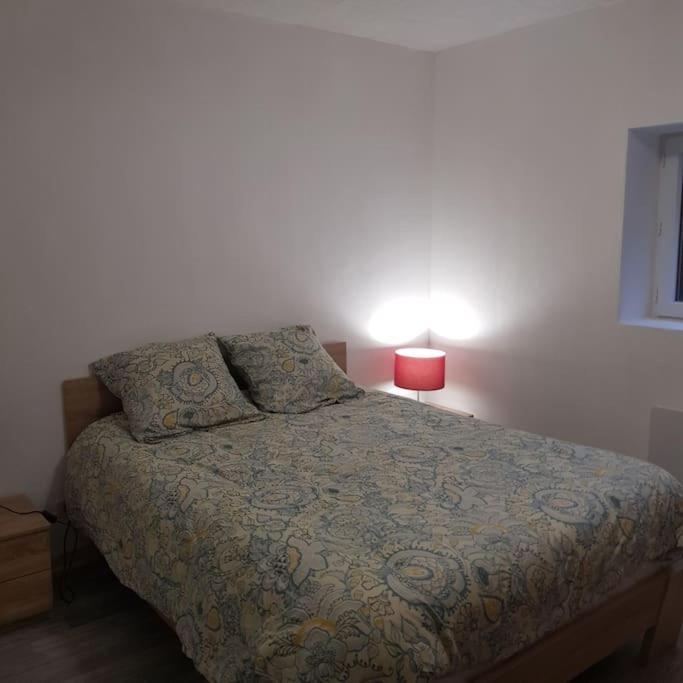 Chez Nino Wifi Gratuit Villa Beaulieu-sur-Loire ภายนอก รูปภาพ