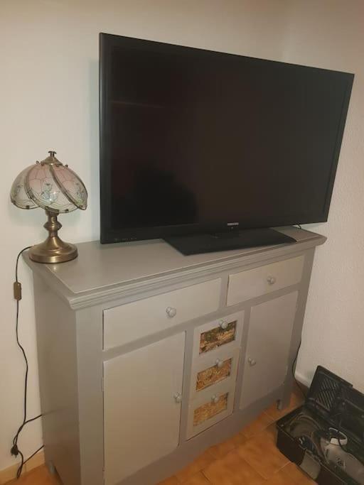 Chez Nino Wifi Gratuit Villa Beaulieu-sur-Loire ภายนอก รูปภาพ